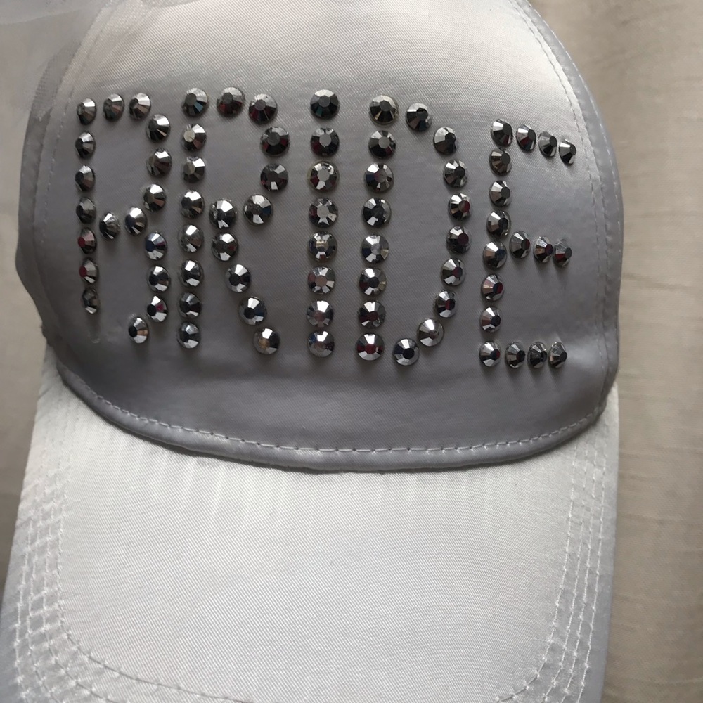 BRIDE CAP-ambrille- poly./spandex/nylon - Picture 6 of 6